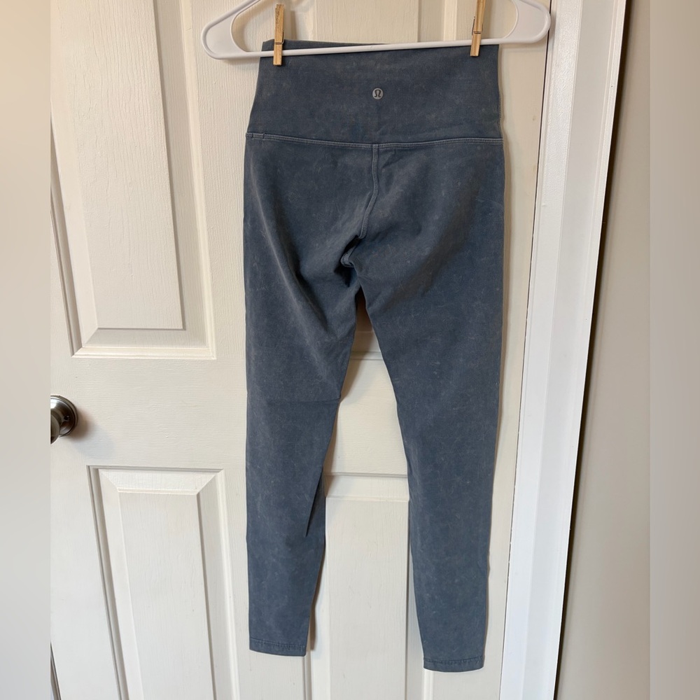 Lululemon leggings - Picture 3 of 4